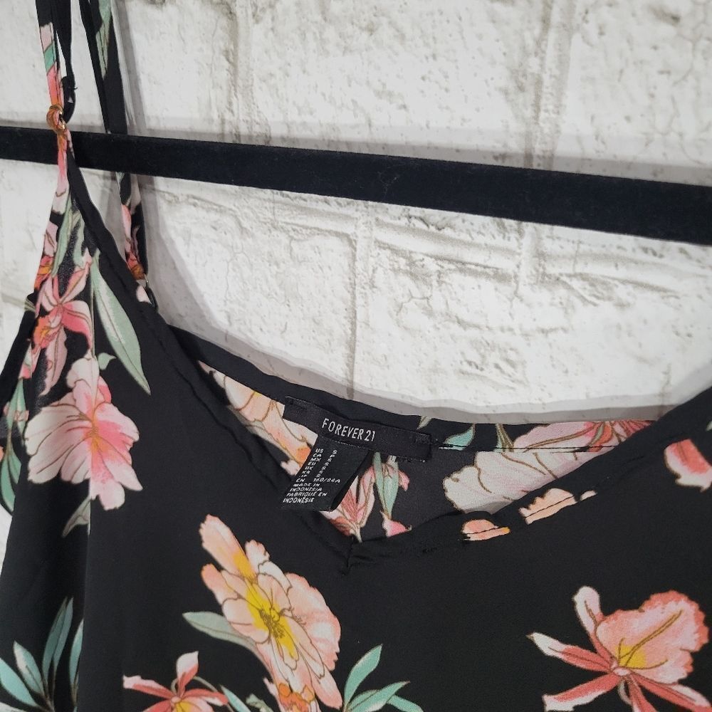 Forever 21 floral tank top - Picture 6 of 11